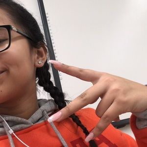 Meet your Posher, Lorraine